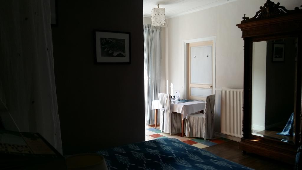 Bed and Breakfast Le Jardin A Mordreuc Pleudihen-sur-Rance Екстер'єр фото