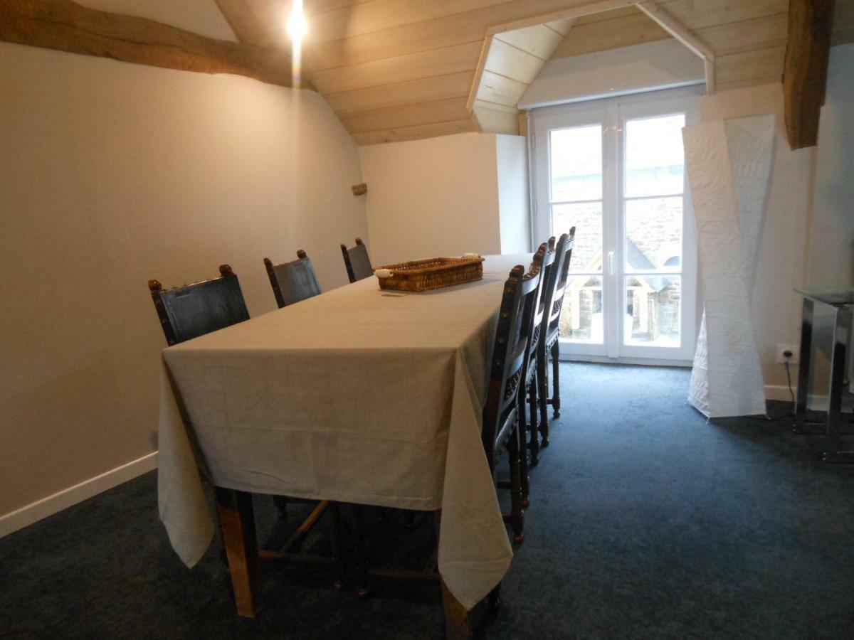 Bed and Breakfast Le Jardin A Mordreuc Pleudihen-sur-Rance Екстер'єр фото