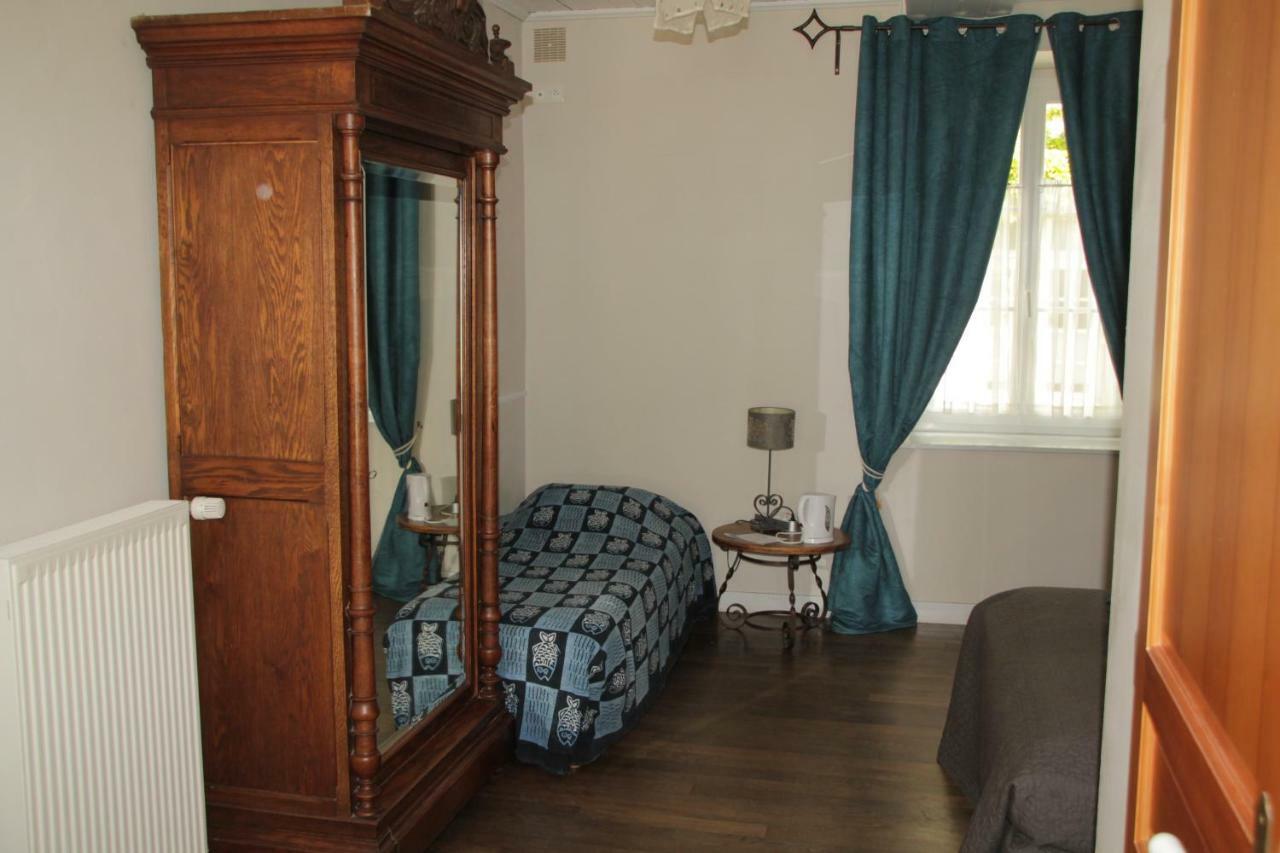 Bed and Breakfast Le Jardin A Mordreuc Pleudihen-sur-Rance Екстер'єр фото