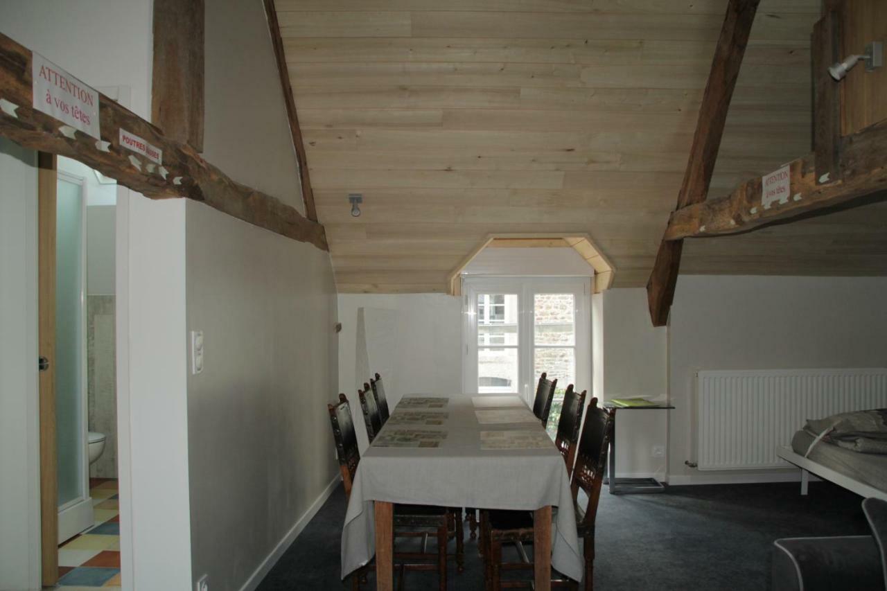Bed and Breakfast Le Jardin A Mordreuc Pleudihen-sur-Rance Екстер'єр фото